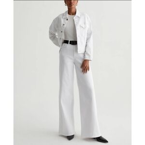 NWT AG Deven High Rise Ultra Wide Leg Jeans, Size 28, Color Cloud White